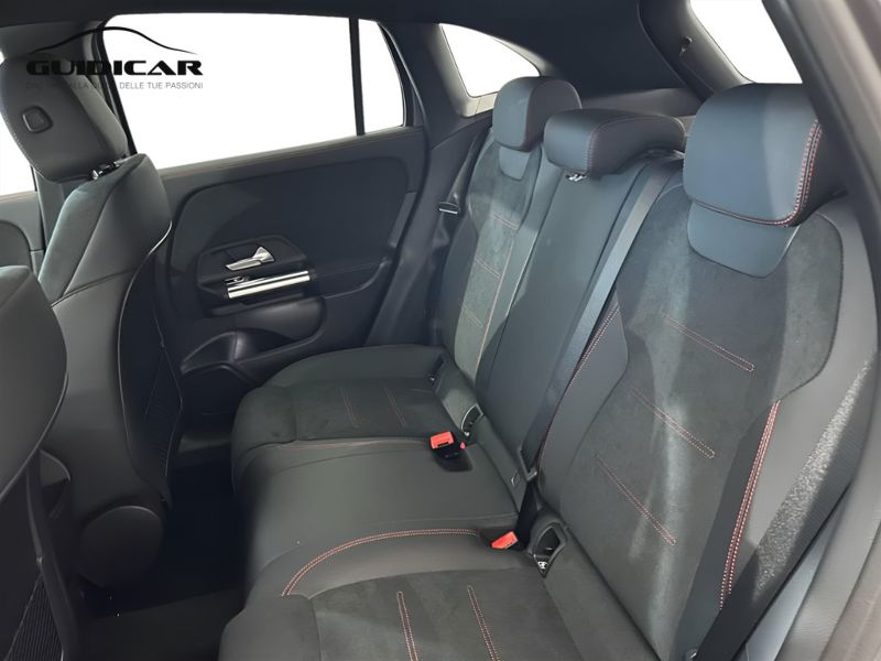 GuidiCar - MERCEDES BENZ NUOVA GLA 1 GLA 200 d automatic AMG Line ADVANCED PLUS Nuovo