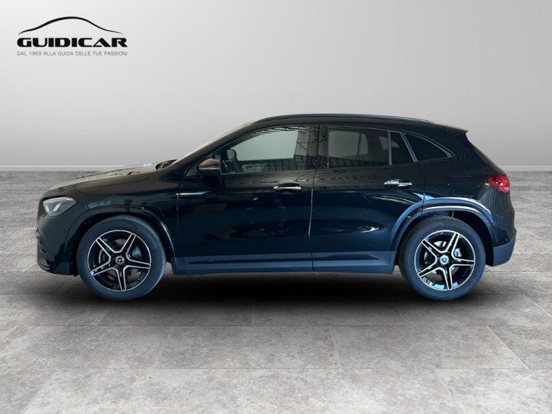 GuidiCar - MERCEDES BENZ NUOVA GLA 1 GLA 200 d automatic AMG Line ADVANCED PLUS Nuovo