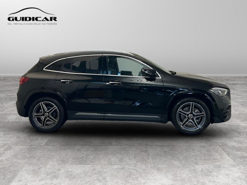 GuidiCar - MERCEDES BENZ NUOVA GLA 1 GLA 200 d automatic AMG Line ADVANCED PLUS Nuovo