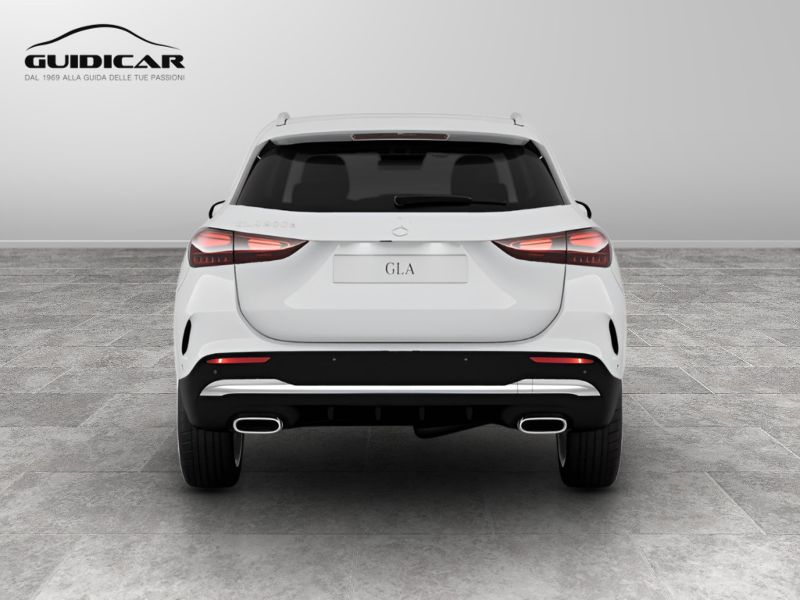 GuidiCar - MERCEDES BENZ NUOVA GLA 1 GLA 200 d automatic AMG Line ADVANCED PLUS Nuovo