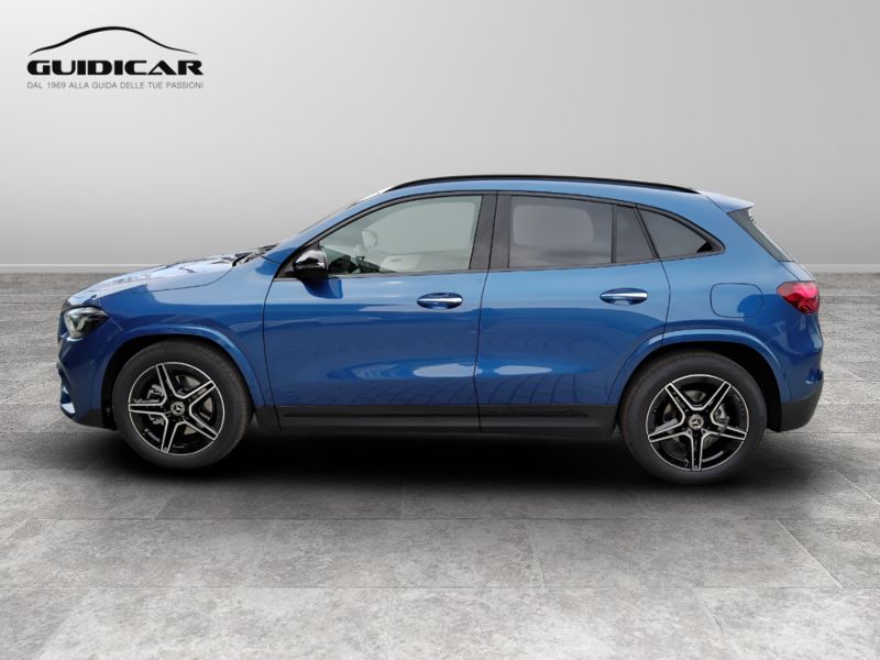 GuidiCar - MERCEDES BENZ NUOVA GLA 1 GLA 200 d automatic AMG Line ADVANCED PLUS Nuovo