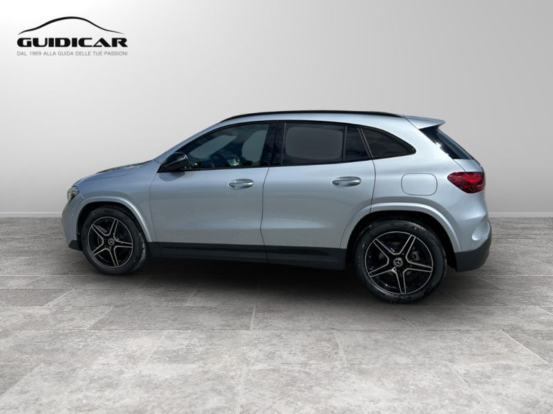 GuidiCar - MERCEDES BENZ NUOVA GLA 1 GLA 200 d automatic AMG Line ADVANCED PLUS Nuovo