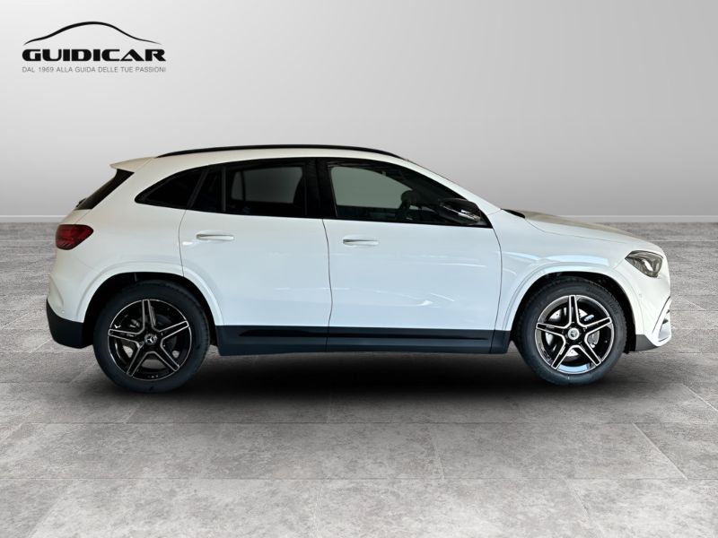 GuidiCar - MERCEDES BENZ NUOVA GLA 1 GLA 200 d automatic AMG Line ADVANCED PLUS Nuovo