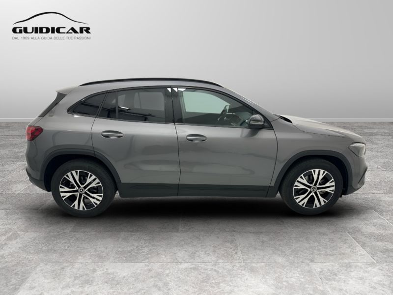 GuidiCar - MERCEDES BENZ NUOVA GLA 1 GLA 200 d automatic PROGRESSIVE ADVANCED Nuovo