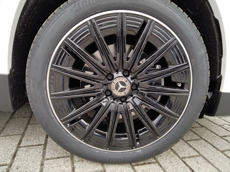 GuidiCar - MERCEDES BENZ NUOVA GLA 1 GLA 200 d automatic AMG Line ADVANCED PLUS Nuovo