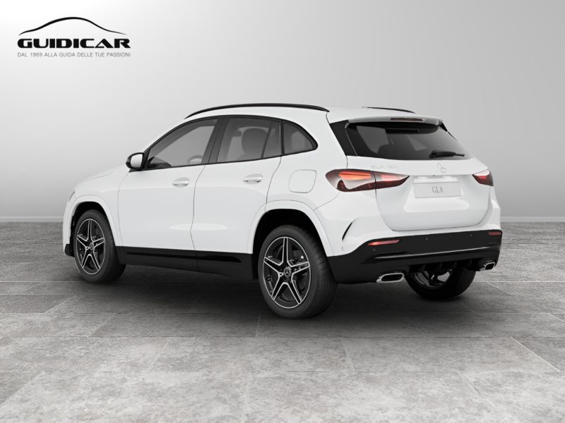 GuidiCar - MERCEDES BENZ NUOVA GLA 1 GLA 200 d automatic AMG Line ADVANCED PLUS Nuovo