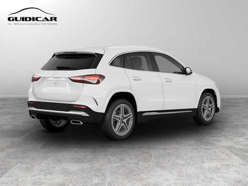 GuidiCar - MERCEDES BENZ NUOVA GLA 1 GLA 200 d automatic AMG Line ADVANCED PLUS Nuovo
