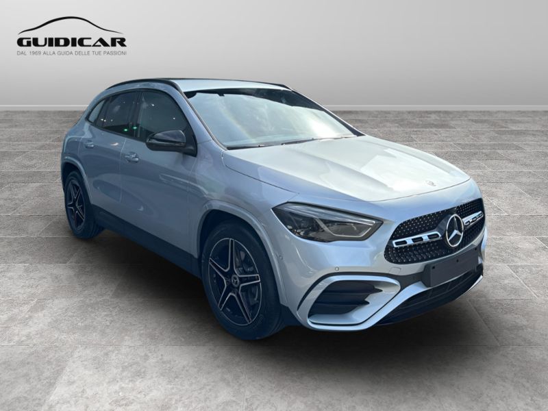 GuidiCar - MERCEDES BENZ NUOVA GLA 1 GLA 200 d automatic AMG Line ADVANCED PLUS Nuovo