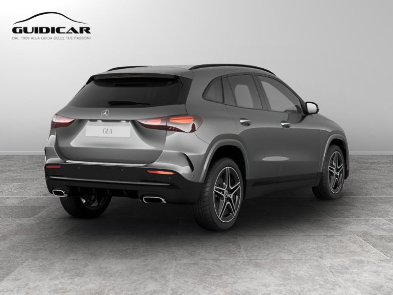 GuidiCar - MERCEDES BENZ NUOVA GLA 1 GLA 200 d automatic AMG Line ADVANCED PLUS Nuovo