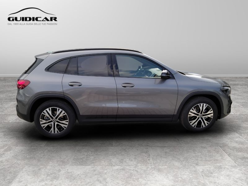 GuidiCar - MERCEDES BENZ NUOVA GLA 1 GLA 200 d automatic PROGRESSIVE ADVANCED Nuovo