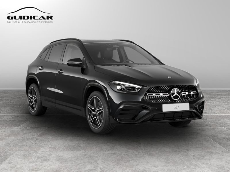 GuidiCar - MERCEDES BENZ NUOVA GLA 1 GLA 200 d automatic AMG Line ADVANCED PLUS Nuovo