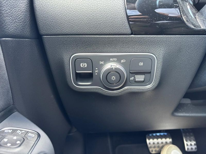 GuidiCar - MERCEDES BENZ NUOVA GLA 1 GLA 200 d automatic AMG Line ADVANCED PLUS Nuovo