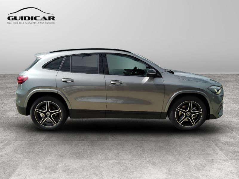 GuidiCar - MERCEDES BENZ NUOVA GLA 1 GLA 200 d automatic AMG Line ADVANCED PLUS Nuovo