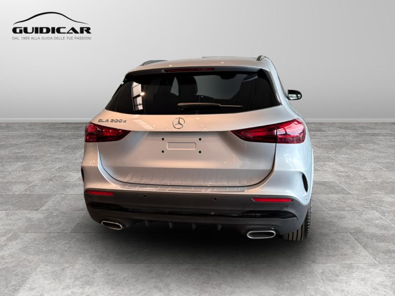 GuidiCar - MERCEDES BENZ NUOVA GLA 1 GLA 200 d automatic AMG Line ADVANCED PLUS Nuovo