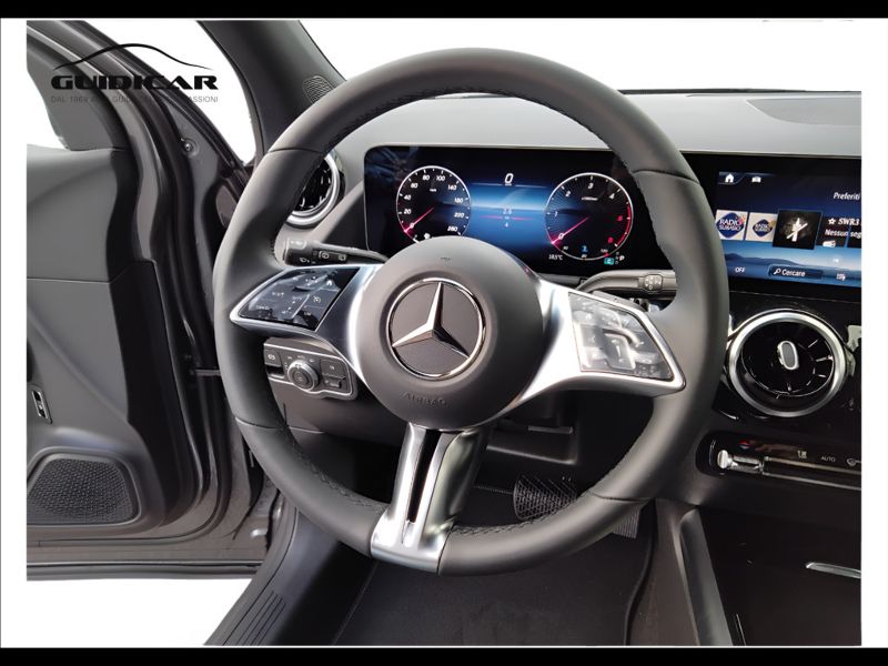 GuidiCar - MERCEDES BENZ NUOVA GLA 1 GLA 200 d automatic PROGRESSIVE ADVANCED Nuovo