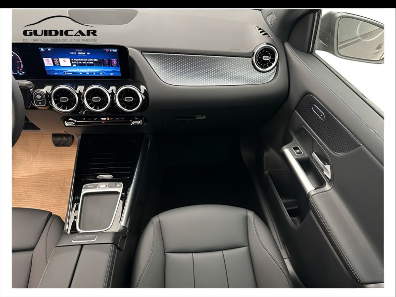 GuidiCar - MERCEDES BENZ NUOVA GLA 1 GLA 200 d automatic PROGRESSIVE ADVANCED Nuovo
