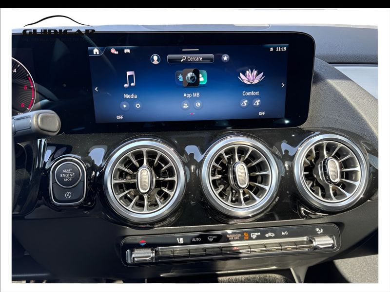 GuidiCar - MERCEDES BENZ NUOVA GLA 1 GLA 200 d automatic AMG Line ADVANCED PLUS Nuovo