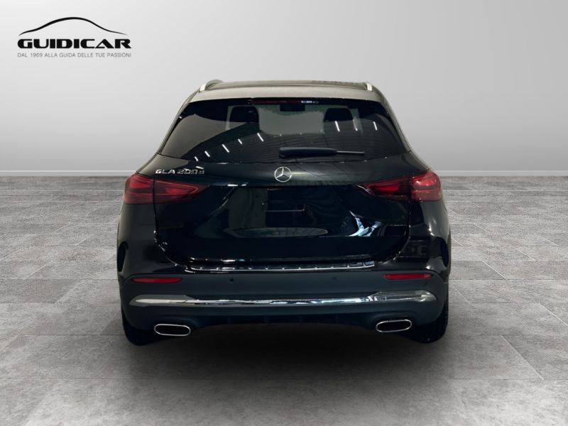 GuidiCar - MERCEDES BENZ NUOVA GLA 1 GLA 200 d automatic AMG Line ADVANCED PLUS Nuovo