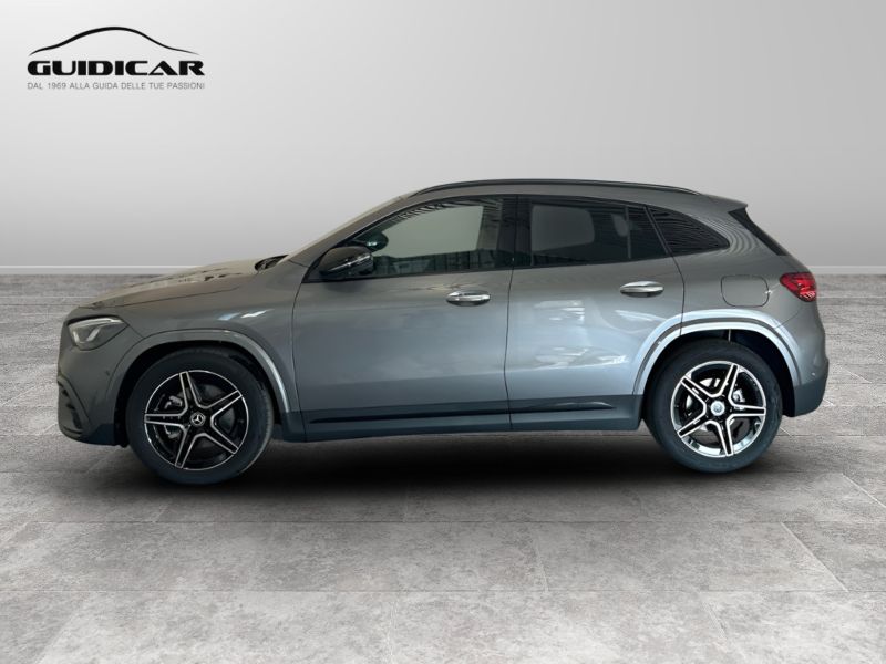 GuidiCar - MERCEDES BENZ NUOVA GLA 1 GLA 200 d automatic AMG Line ADVANCED PLUS Nuovo