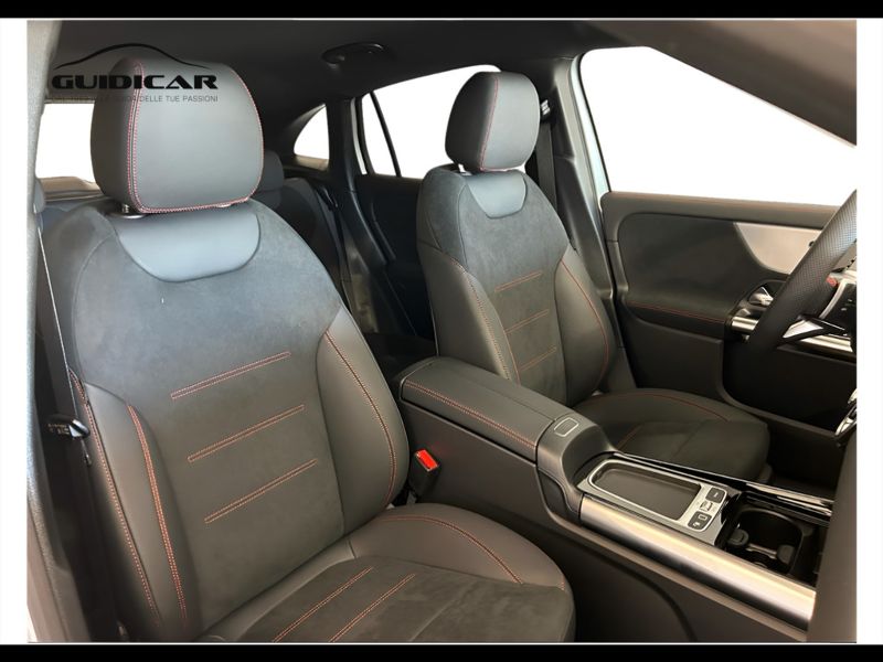 GuidiCar - MERCEDES BENZ NUOVA GLA 1 GLA 200 d automatic AMG Line ADVANCED PLUS Nuovo