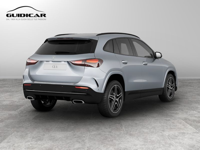 GuidiCar - MERCEDES BENZ NUOVA GLA 1 GLA 200 d automatic AMG Line ADVANCED PLUS Nuovo