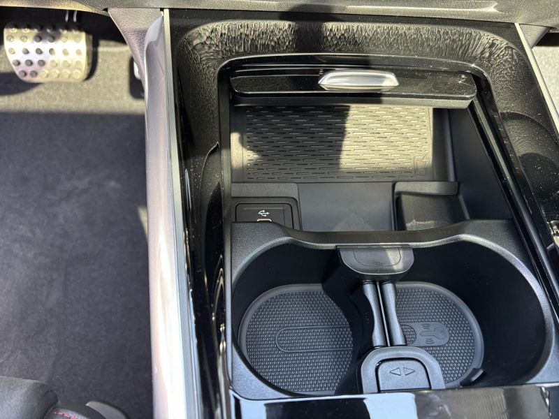 GuidiCar - MERCEDES BENZ NUOVA GLA 1 GLA 200 d automatic AMG Line ADVANCED PLUS Nuovo
