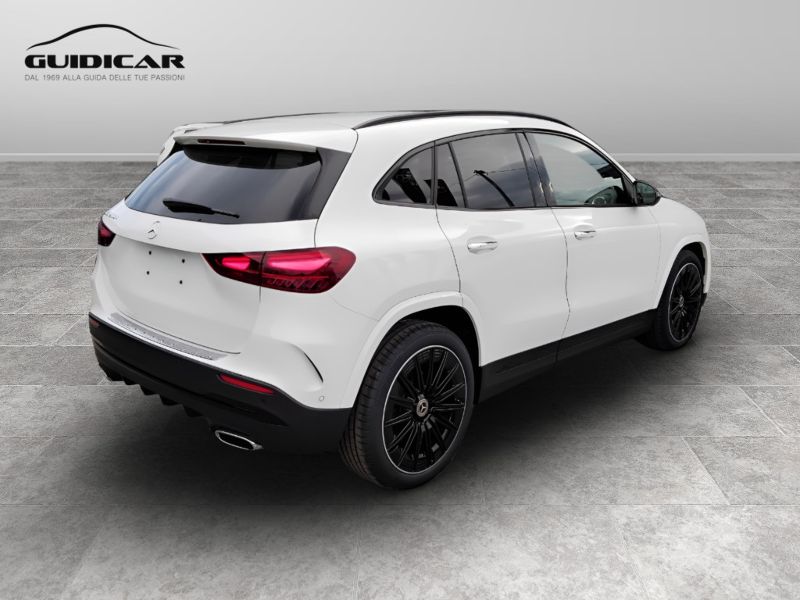 GuidiCar - MERCEDES BENZ NUOVA GLA 1 GLA 200 d automatic AMG Line ADVANCED PLUS Nuovo