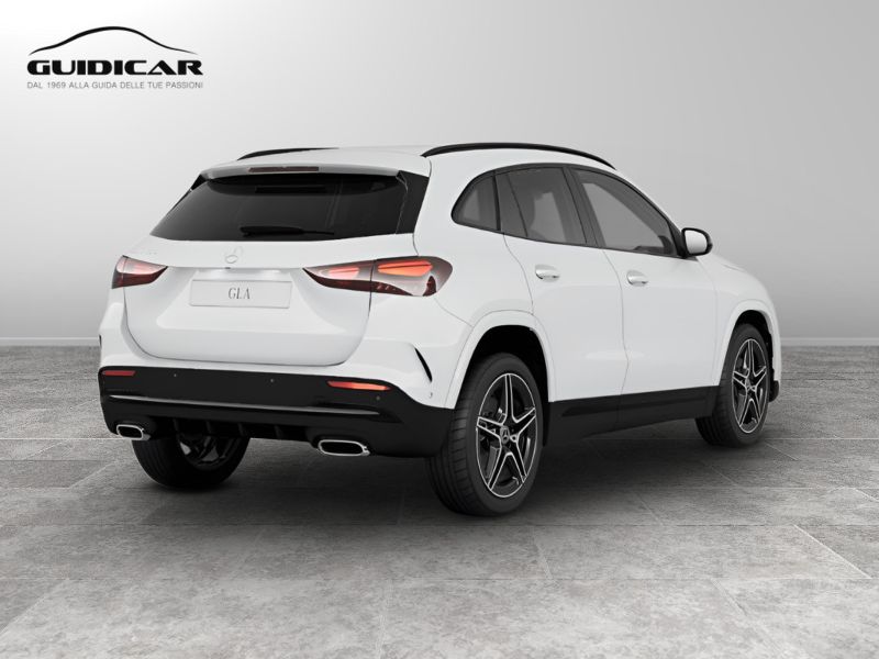 GuidiCar - MERCEDES BENZ NUOVA GLA 1 GLA 200 d automatic AMG Line ADVANCED PLUS Nuovo