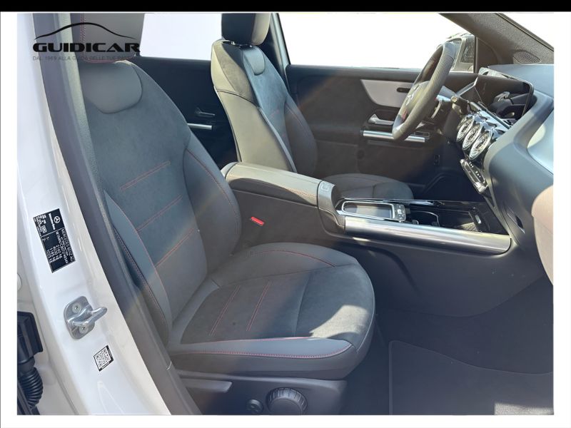 GuidiCar - MERCEDES BENZ NUOVA GLA 1 GLA 200 d automatic AMG Line ADVANCED PLUS Nuovo
