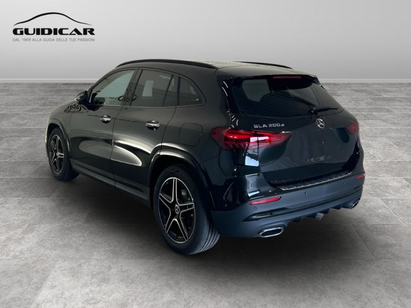 GuidiCar - MERCEDES BENZ NUOVA GLA 1 GLA 200 d automatic AMG Line ADVANCED PLUS Nuovo