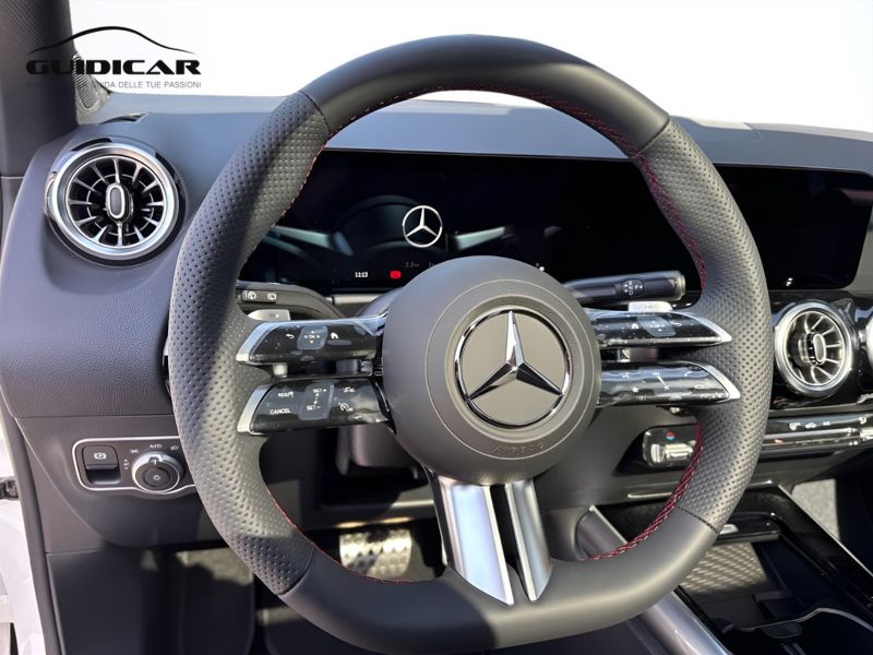 GuidiCar - MERCEDES BENZ NUOVA GLA 1 GLA 200 d automatic AMG Line ADVANCED PLUS Nuovo