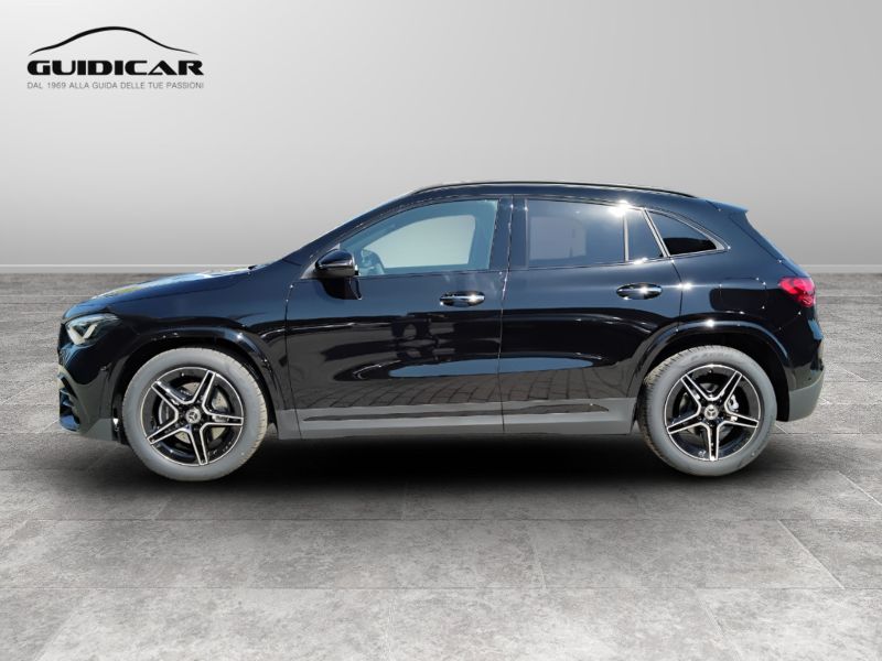 GuidiCar - MERCEDES BENZ NUOVA GLA 1 GLA 200 d automatic AMG Line ADVANCED PLUS Nuovo