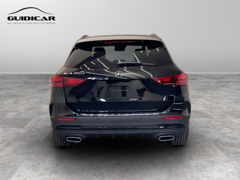 GuidiCar - MERCEDES BENZ NUOVA GLA 1 GLA 200 d automatic AMG Line ADVANCED PLUS Nuovo