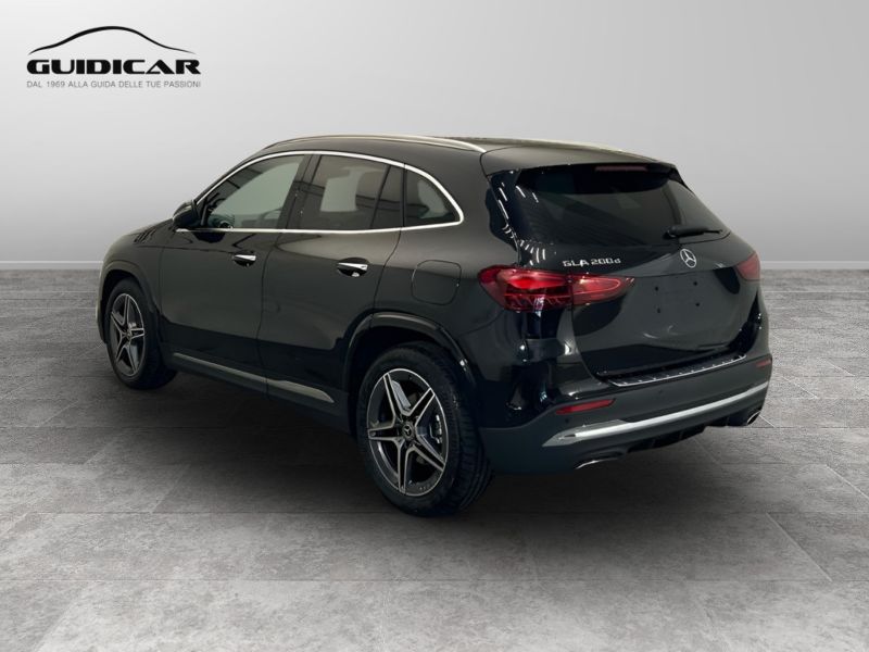 GuidiCar - MERCEDES BENZ NUOVA GLA 1 GLA 200 d automatic AMG Line ADVANCED PLUS Nuovo