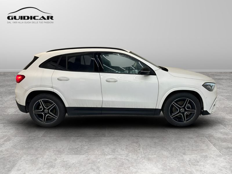 GuidiCar - MERCEDES BENZ NUOVA GLA 1 GLA 200 d automatic AMG Line ADVANCED PLUS Nuovo
