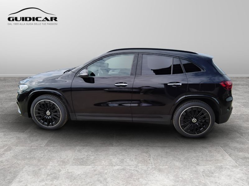 GuidiCar - MERCEDES BENZ NUOVA GLA 1 GLA 200 d automatic AMG Line ADVANCED PLUS Nuovo