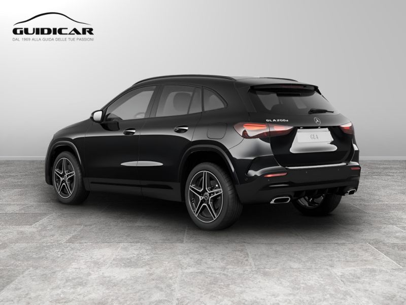 GuidiCar - MERCEDES BENZ NUOVA GLA 1 GLA 200 d automatic AMG Line ADVANCED PLUS Nuovo