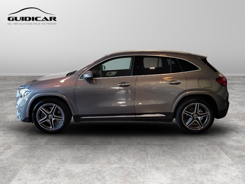 GuidiCar - MERCEDES BENZ NUOVA GLA 1 GLA 200 d automatic AMG Line ADVANCED PLUS Nuovo