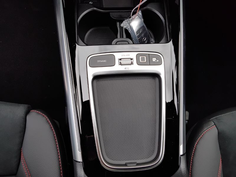 GuidiCar - MERCEDES BENZ NUOVA GLA 1 GLA 200 d automatic AMG Line ADVANCED PLUS Nuovo