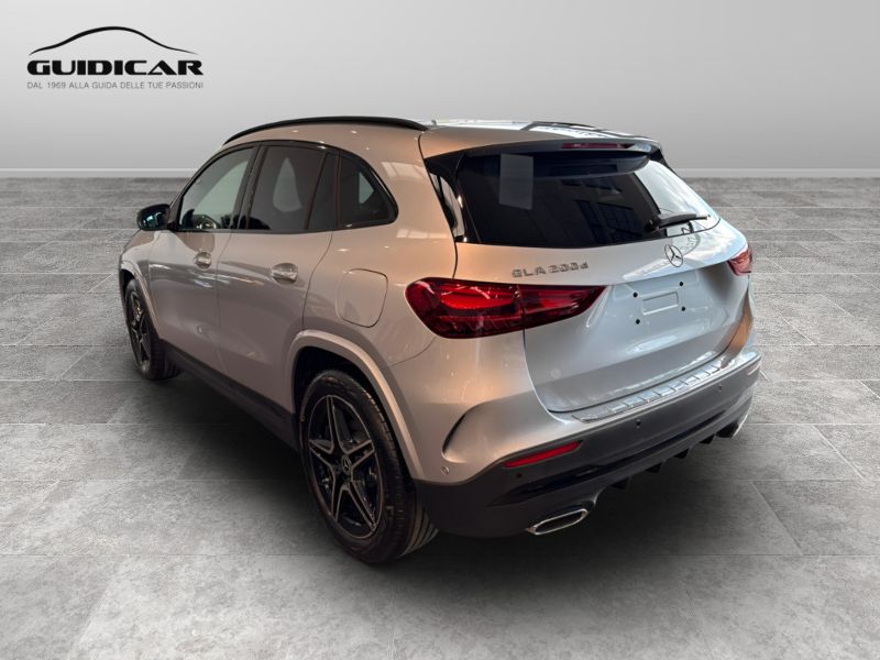 GuidiCar - MERCEDES BENZ NUOVA GLA 1 GLA 200 d automatic AMG Line ADVANCED PLUS Nuovo