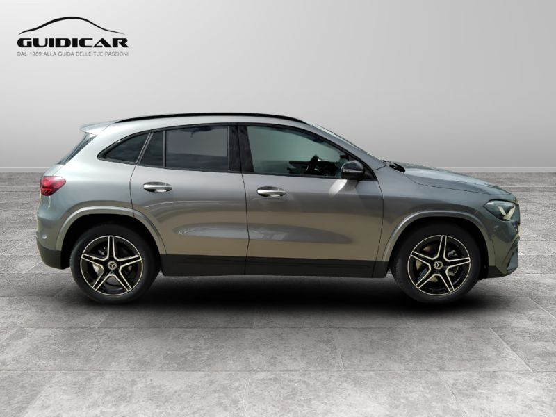 GuidiCar - MERCEDES BENZ NUOVA GLA 1 GLA 200 d automatic AMG Line ADVANCED PLUS Nuovo