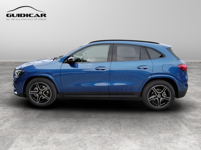 GuidiCar - MERCEDES BENZ NUOVA GLA 1 GLA 200 d automatic AMG Line ADVANCED PLUS Nuovo