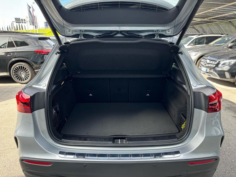 GuidiCar - MERCEDES BENZ NUOVA GLA 1 GLA 200 d automatic AMG Line ADVANCED PLUS Nuovo
