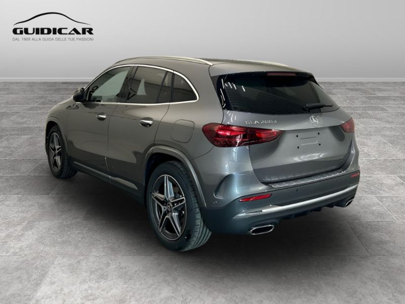 GuidiCar - MERCEDES BENZ NUOVA GLA 1 GLA 200 d automatic AMG Line ADVANCED PLUS Nuovo