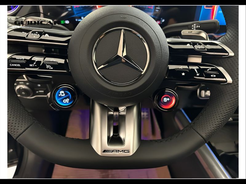 GuidiCar - MERCEDES BENZ NUOVA GLA 1 Mercedes-AMG GLA 35 4MATIC PREMIUM - AMG Nuovo