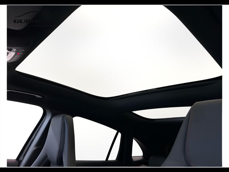GuidiCar - MERCEDES BENZ NUOVA GLA 1 Mercedes-AMG GLA 35 4MATIC PREMIUM - AMG Nuovo