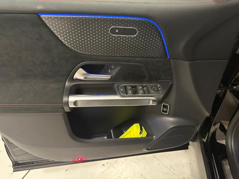 GuidiCar - MERCEDES BENZ NUOVA GLB 1 GLB 180 Automatic AMG Line ADVANCED PLUS Nuovo