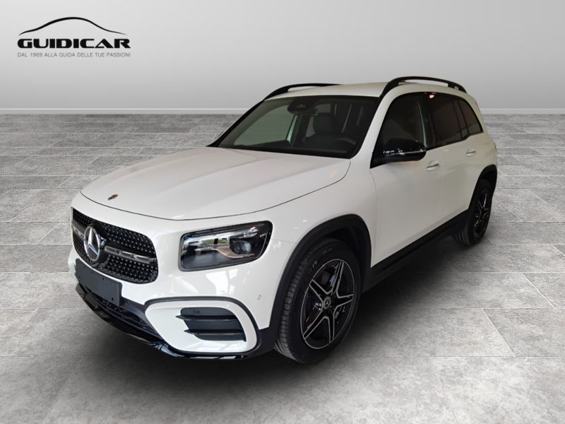 GuidiCar - MERCEDES BENZ NUOVA GLB 1 GLB 200 d 4MATIC AMG Line ADVANCED PLUS Nuovo