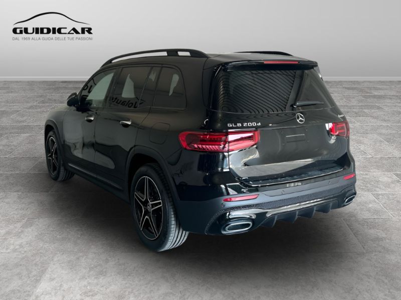 GuidiCar - MERCEDES BENZ NUOVA GLB 1 GLB 200 d 4MATIC AMG Line ADVANCED PLUS Nuovo