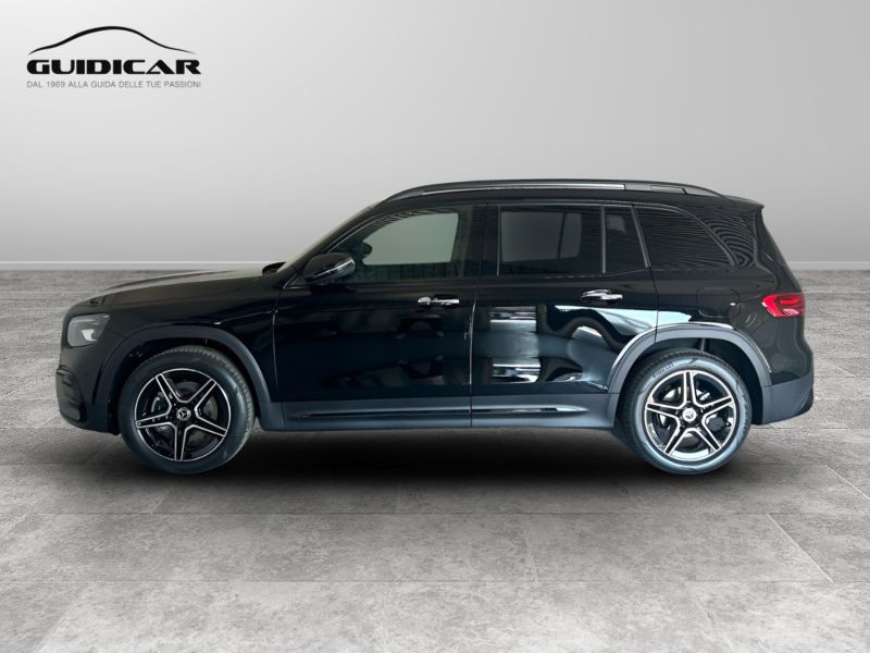 GuidiCar - MERCEDES BENZ NUOVA GLB 1 GLB 200 d 4MATIC AMG Line ADVANCED PLUS Nuovo